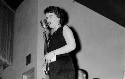 Patsy Cline Credited Her Signature 'Booming' Voice to a Near-Fatal Illness