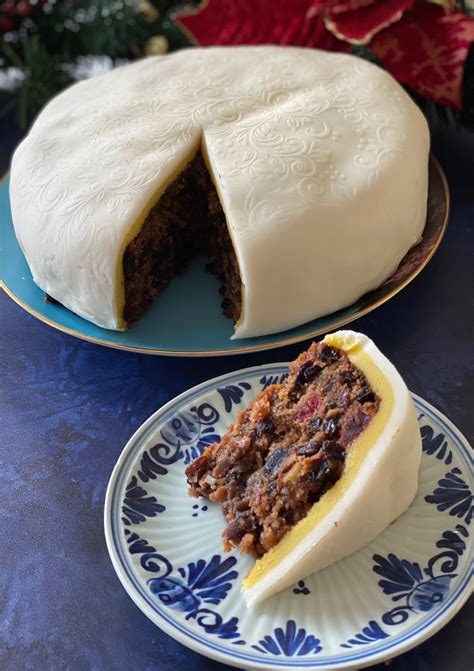 Old Fashioned British Christmas Cake - April J Harris