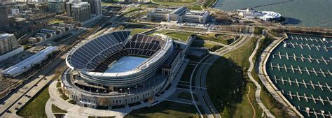 Soldier Field in Chicago | Skydeck Chicago