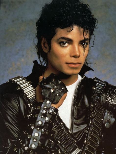 Entertainment: Michael Jackson Biography | Michael Jackson wikipedia