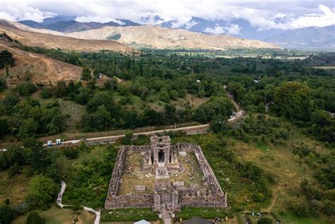 Martand Sun Temple, Anantnag - Timing, History & Photos