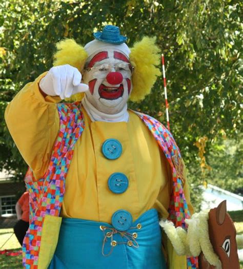 Shriners clown | Clown, Send in the clowns, Vintage circus