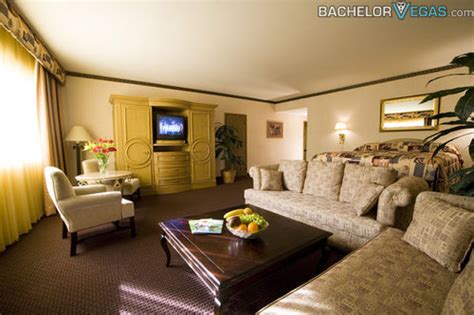 Four Queens Hotel Las Vegas | Bachelor Vegas