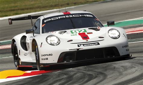 Inside the Grueling Design Process of the New Porsche 911 RSR - Rennlist