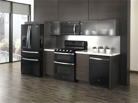 samsung kitchen appliances bundle appliances ideas from Samsung Kitchen Appliance Bund… | Black ...