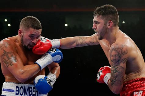 Tony Bellew celebrates defeating Nathan Cleverly - Mirror Online