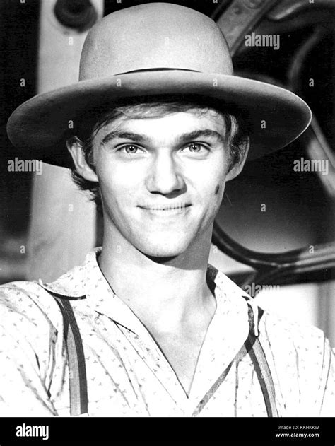 Richard Thomas John Boy Walton Stock Photo: 166960413 - Alamy