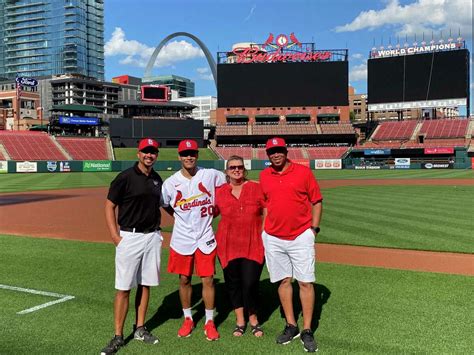 Kingwood's Winn signs $2.1 million bonus with St. Louis Cardinals