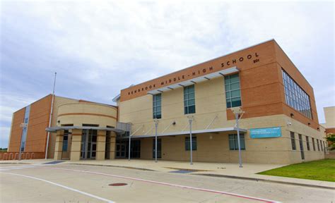 Benbrook Middle-High School - FWISD