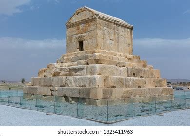 Tomb Cyrus Great Stock Photo 1325411963 | Shutterstock