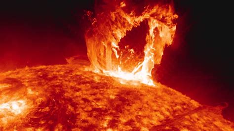 Solar Flares of the Sun 1080p - YouTube