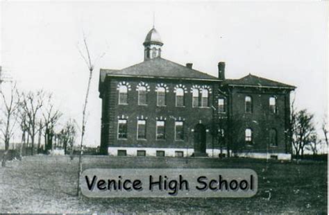 Venice High School - Find Alumni, Yearbooks & Reunion Plans - Classmates