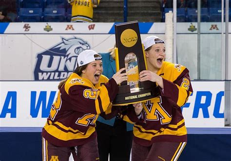 Minnesota Golden Gophers women win the 2016 NCAA Division I Women's ...