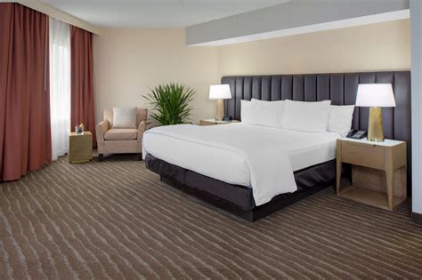 Embassy Suites by Hilton Phoenix Scottsdale Phoenix, Arizona, US ...