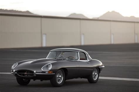 1965 Jaguar E-Type Series 1 - Silodrome