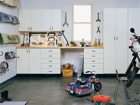 Garage Storage and Cabinets in Windsor – California Closets