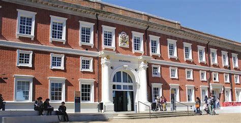 Exclusive: Goldsmiths Uni launches law degree ahead of super-exam shake-up - Legal Cheek