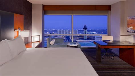 Dallas Fort Worth Airport Hotel Terminal D | Grand Hyatt DFW