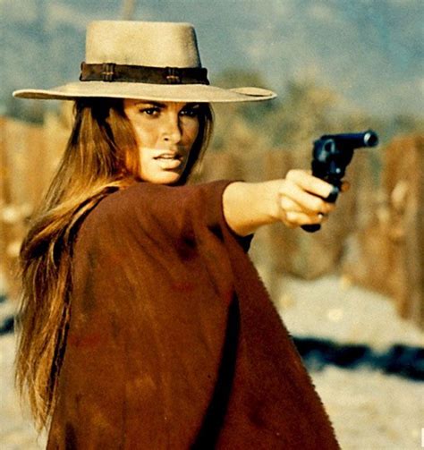 Raquel Welch, Hannie Caulder (1971) | Raquel welch, Raquel, Rachel welch