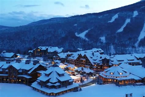 Hit the Slopes at These 5 Best East Coast Ski Resorts