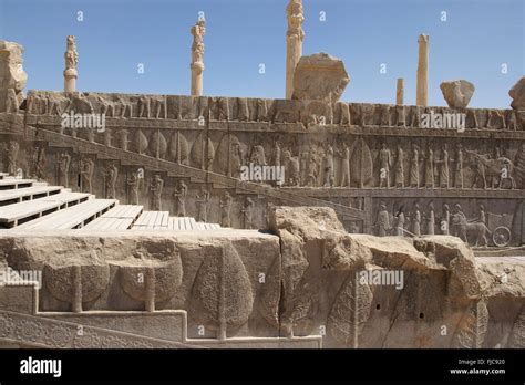 Relief on staircase and columns, Apadana Palace, Persepolis, Iran Stock Photo - Alamy