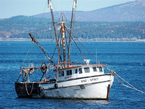 Fishing Boat Free Stock Photo - Public Domain Pictures