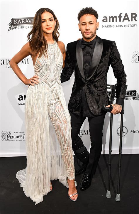 Neymar girlfriend: Bruna Marquezine ‘must move to Paris with him’ after World Cup | Celebrity ...