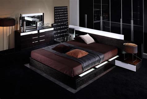 Gamma Modern Platform Bed with Air-Lift Storage | Black Design Co