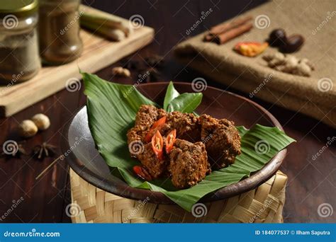 Rendang Padang. Spicy Beef Stew from Padang, Indonesia Stock Image - Image of gourmet, leaf ...