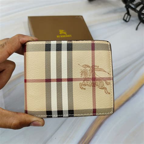 Buy Burberry Signature Men's Wallet - Online