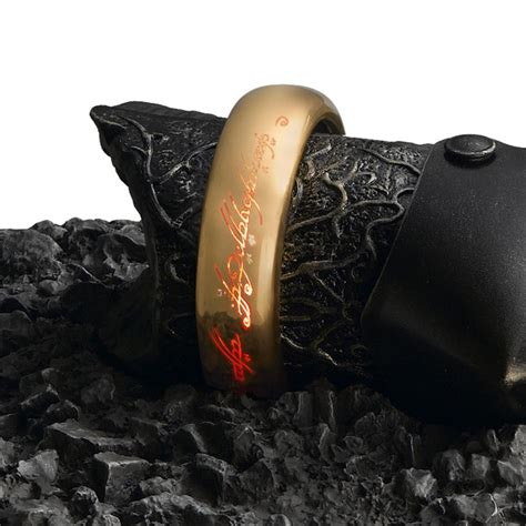 1:1 The One Ring of Sauron Replica (Lord of the Rings) - S.P.A.C.E ...