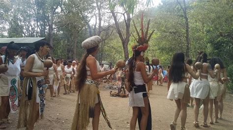 Abuelas, Ancestors and Atabey: The Spirit of Taíno Resurgence | NMAI Magazine