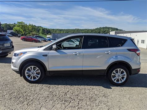 Pre-Owned 2017 Ford Escape SE in Ingot Silver Metallic | Greensburg | #Z80815A