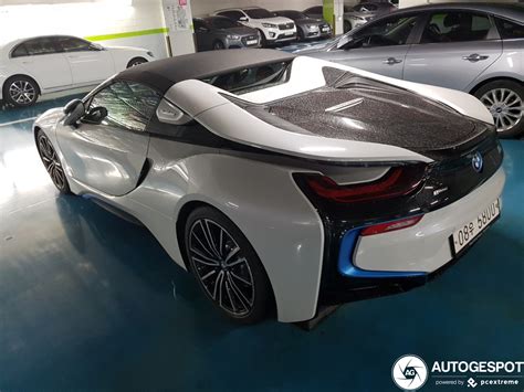 BMW i8 Roadster - 20 December 2019 - Autogespot