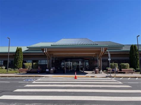 All About RDM: Redmond Airport in Central Oregon | Roam Redmond Oregon