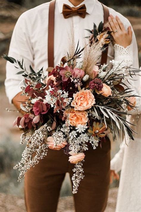 Rustic Wedding Ideas With A Touch of Glamour - Belle The Magazine | Fall wedding bouquets ...