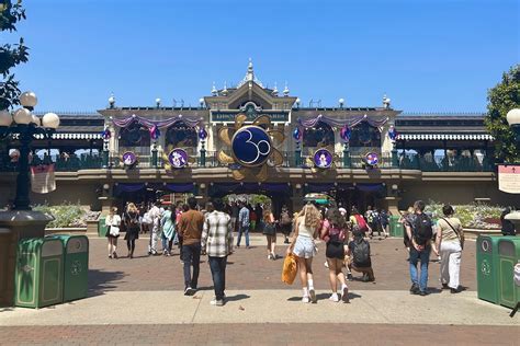 Outside the DVC Berm: A Day at Disneyland Paris | DVCNews.com - The essential Disney Vacation ...