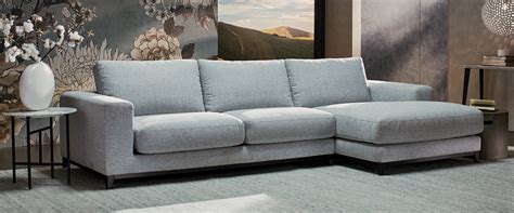 Richmond Fabric Sofa | Modern Lounge | Nick Scali