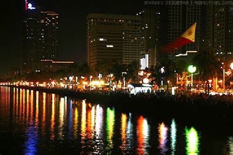 Manila Baywalk - the Promenade at the Manila Bay | Travel to the Philippines