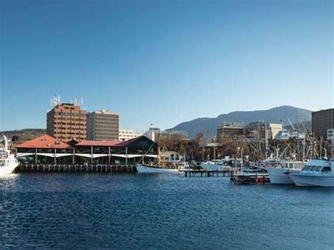 Hobart City Sightseeing Tour including MONA Admission, Hobart - Tickets ...