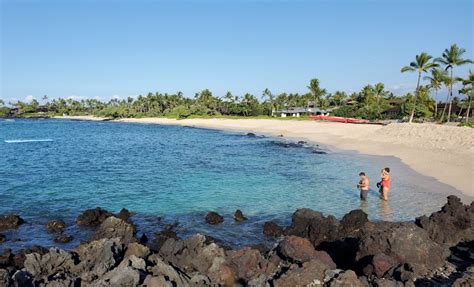 Kukio Beach, Kailua-Kona - Hawaii Beaches