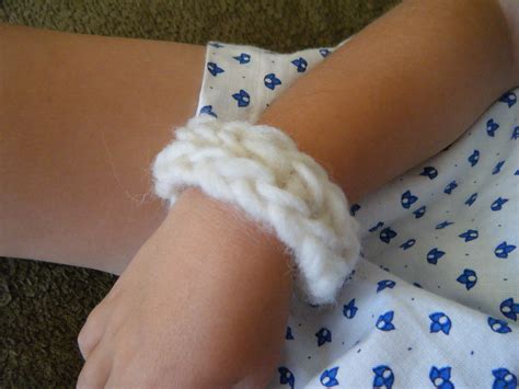 Montessori Beginnings: First Finger Knitting