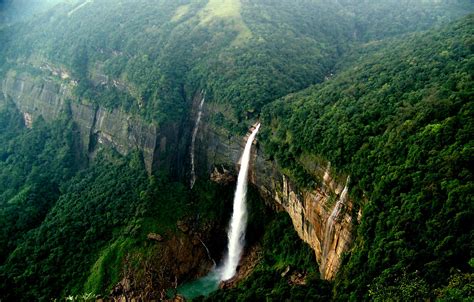 Nohkalikai WaterFalls cherrapunjee meghalaya - Wildlife and Photography ...