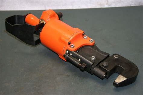 APT Pneumatic "C" Rivet Squeezer Riveter – TZSupplies.com