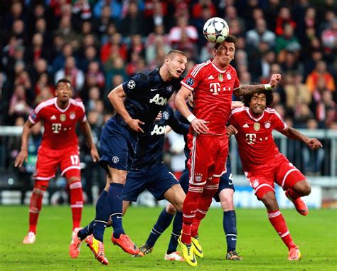 Bayern Munich's players celebrates after the UEFA Champions League ...