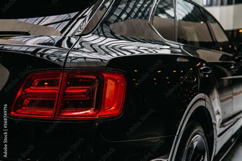 Detail of car rear spoiler carbon fiber texture Stock Photo | Adobe Stock