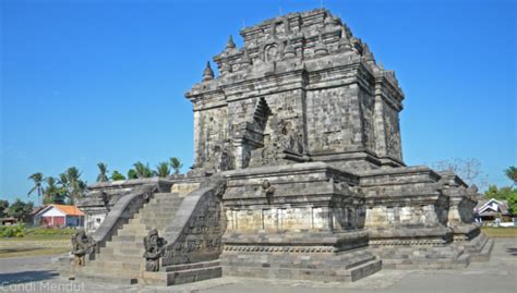 Wisata Candi Mendut Magelang - Magelang Online