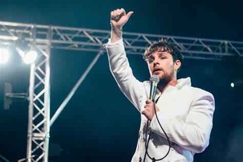 Reading Festival | Tom Grennan bosses it in the BBC Radio 1 Live Lounge