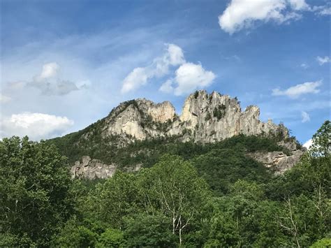 The Thrill Of Climbing At Seneca Rocks - Adirondack Explorer