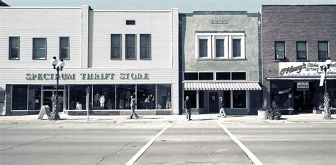 The Hub Building on North Elm Street Cresco Iowa | Robb Henry | Flickr